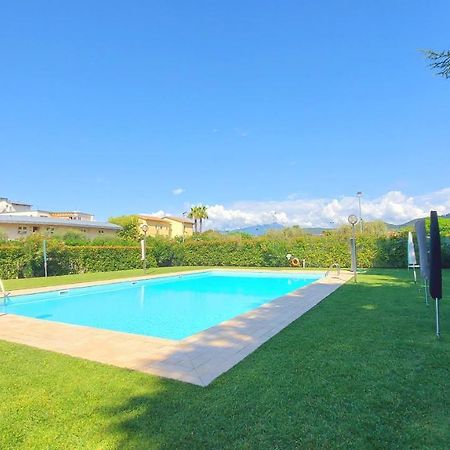 Colors Pool Apartment Bardolino Dış mekan fotoğraf