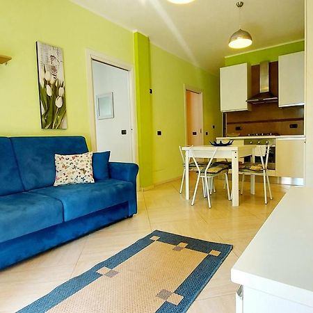 Colors Pool Apartment Bardolino Dış mekan fotoğraf