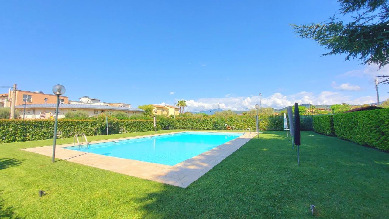 Colors Pool Apartment Bardolino Dış mekan fotoğraf