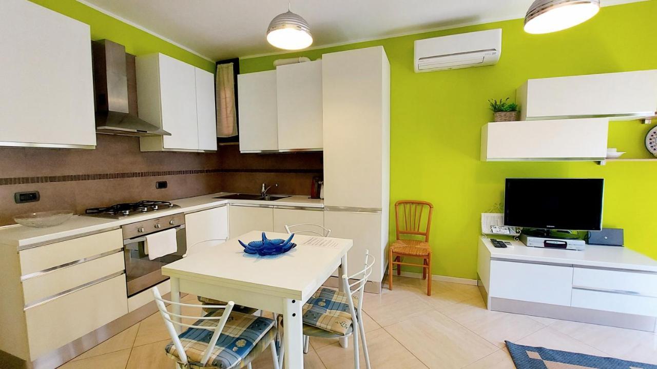 Colors Pool Apartment Bardolino Dış mekan fotoğraf
