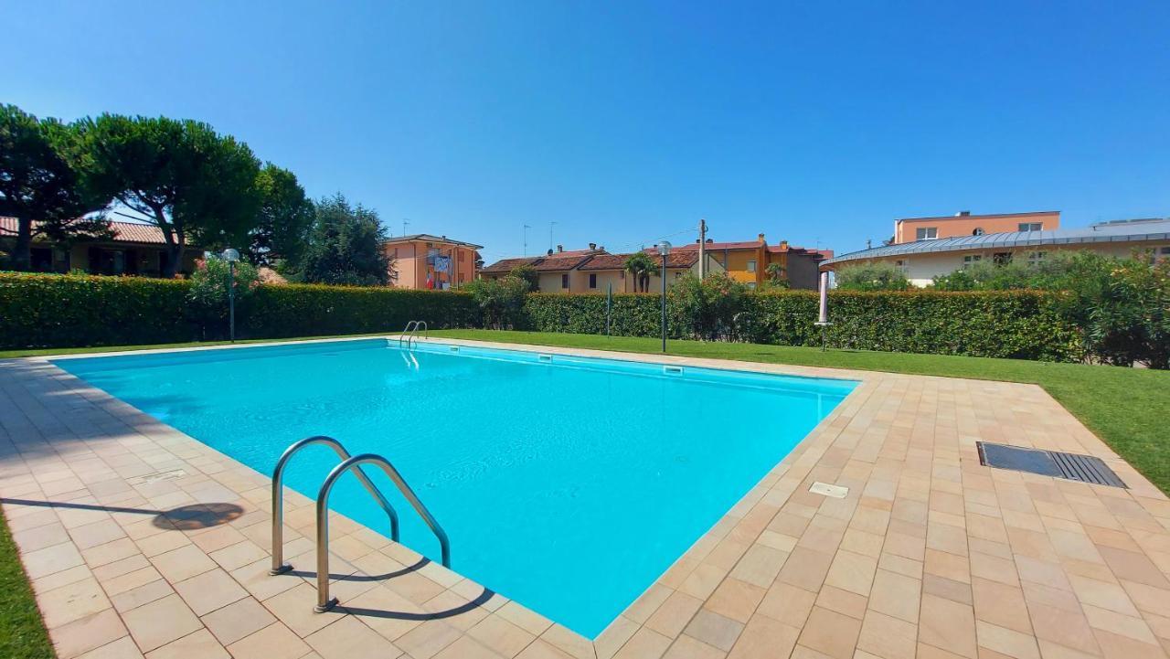Colors Pool Apartment Bardolino Dış mekan fotoğraf