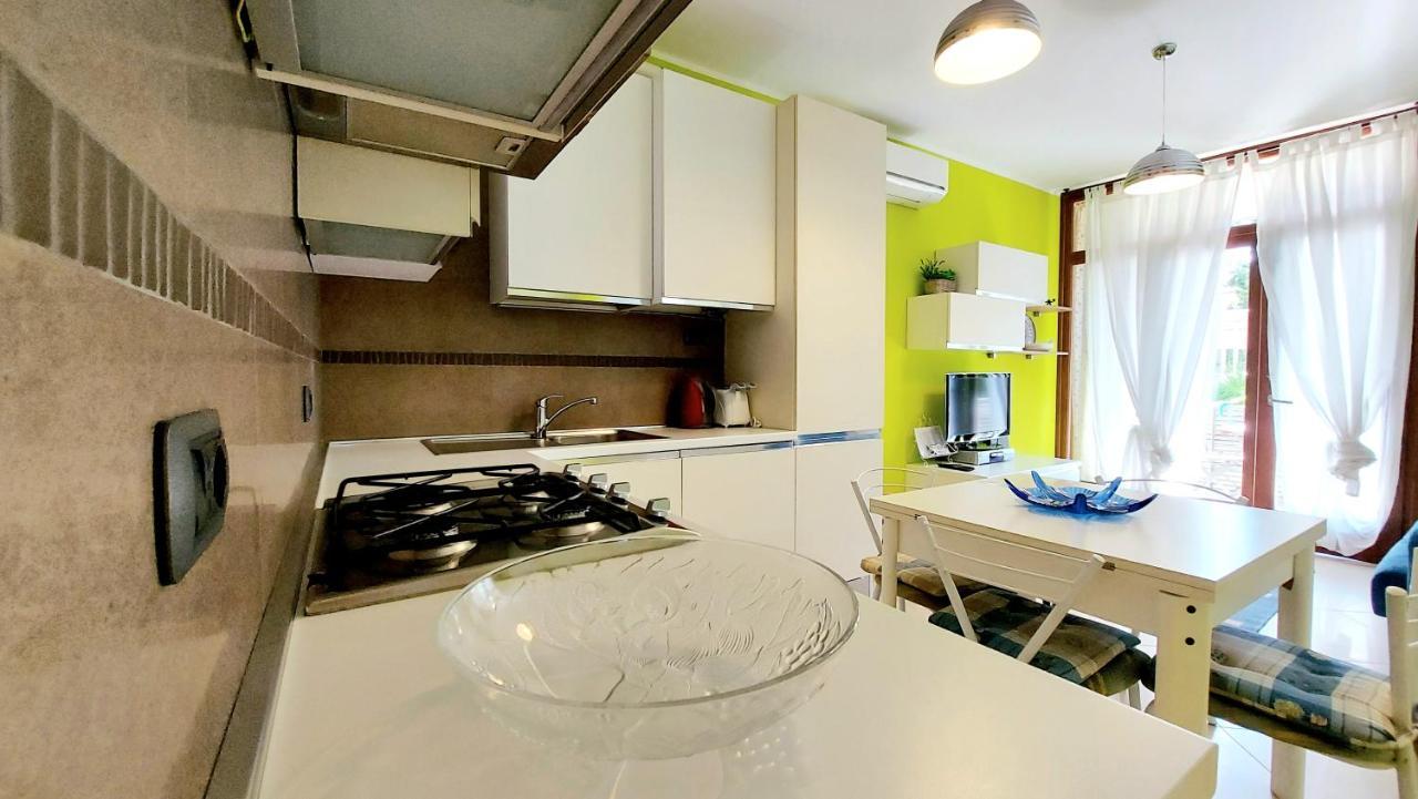 Colors Pool Apartment Bardolino Dış mekan fotoğraf