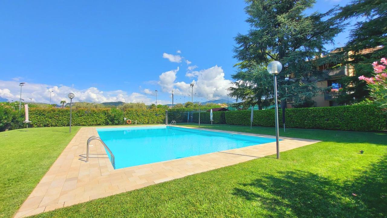 Colors Pool Apartment Bardolino Dış mekan fotoğraf